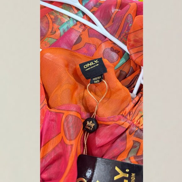 Brand New [ONLY] deep V-neck Summer Dress - XS - Picture 3 of 3